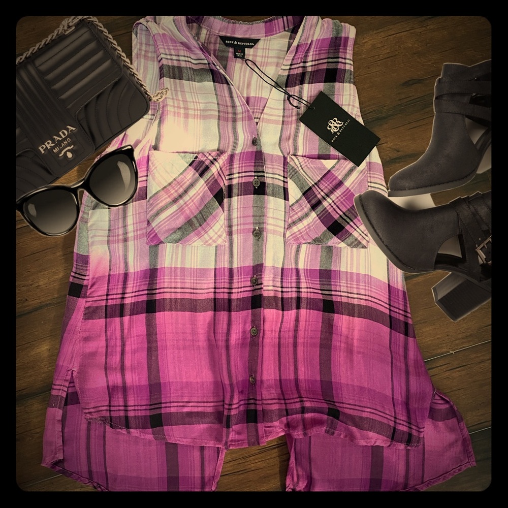 Rock & Republic sleeveless top. NWT purple & black